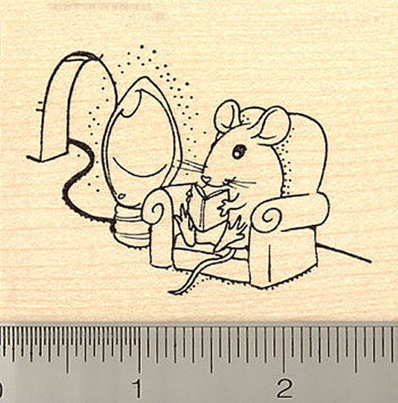 Christmas Mouse Reading Rubber Stamp